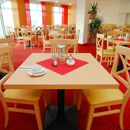 Acarte Hotell 3*